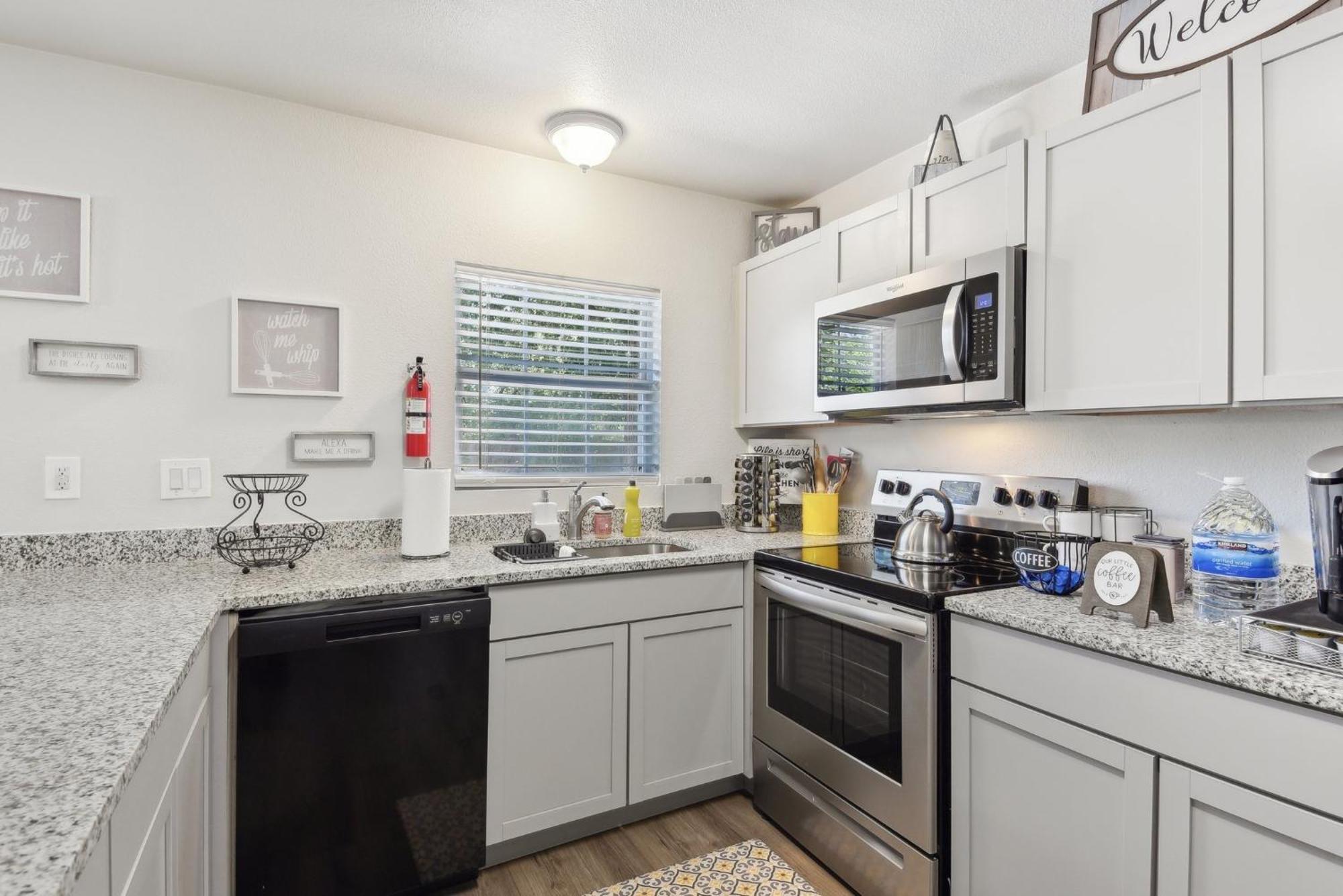 Modern Rental Near Medical Center, Six Flags, Utsa, La Cantera, Lackland Afb 圣安东尼奥 外观 照片